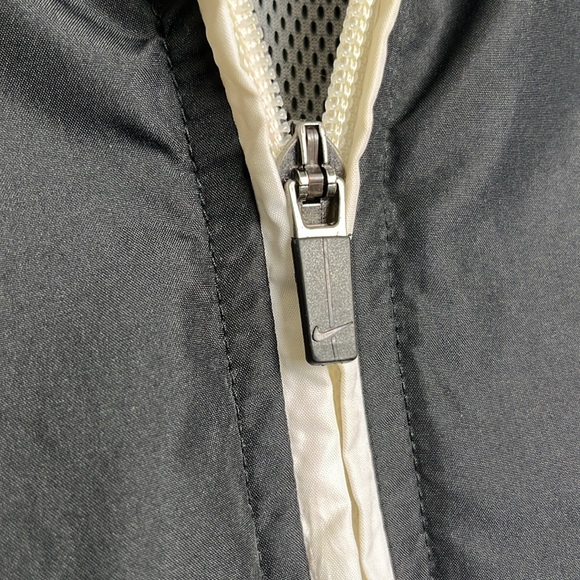 Nike Court Men's Jacket - Picture 4 of 7